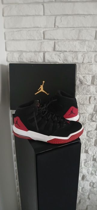 Adidasy Buty JORDAN MAX AURA rozmiar 40,5  sportowe dla chłopca