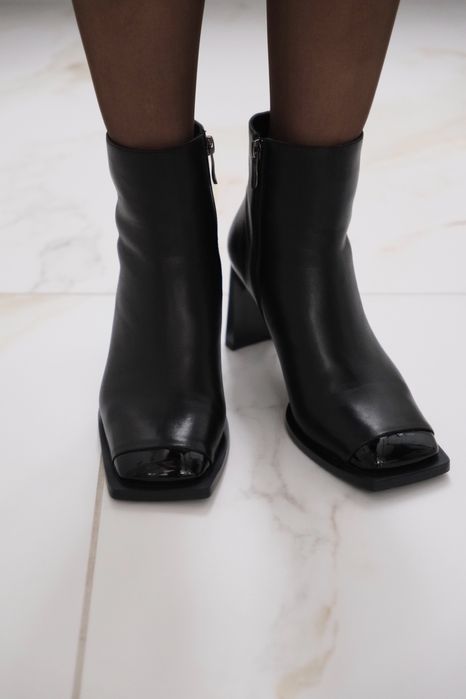 Botki na obcasie 39