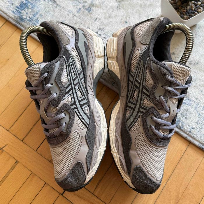 Кросівки Asics Gel-NYC / 39 розмір