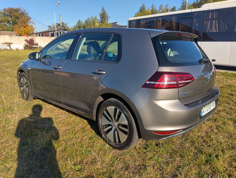 Volkswagen e-Golf 2015 Європа