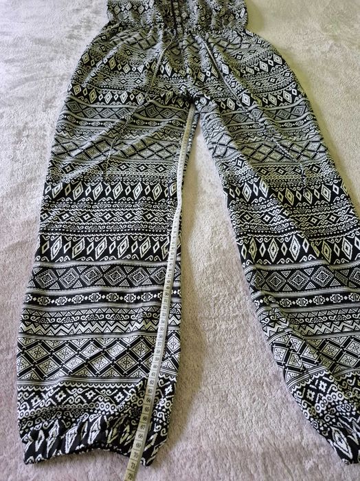 Kombinezon na lato z geometrycznym wzorem Primark