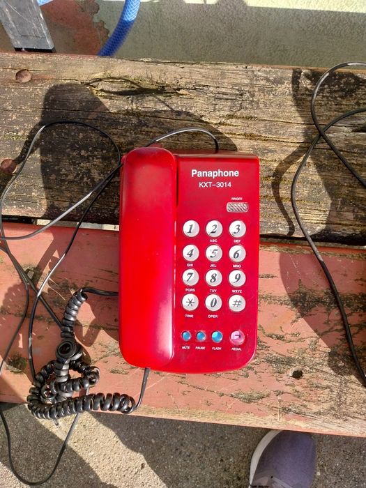 Telefone bastante antigo