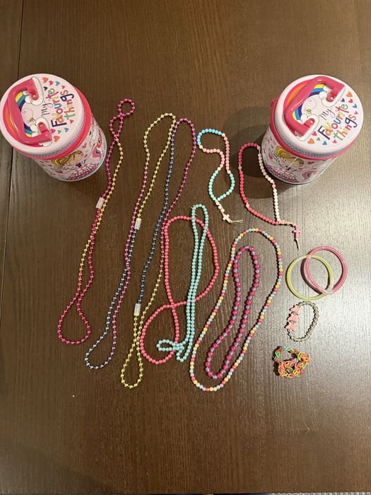 2 caixas unicórnio para menina e acessorios