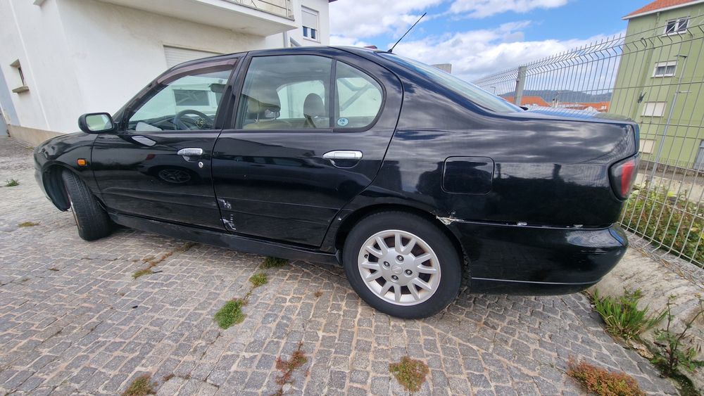 Nissan primera 1.6