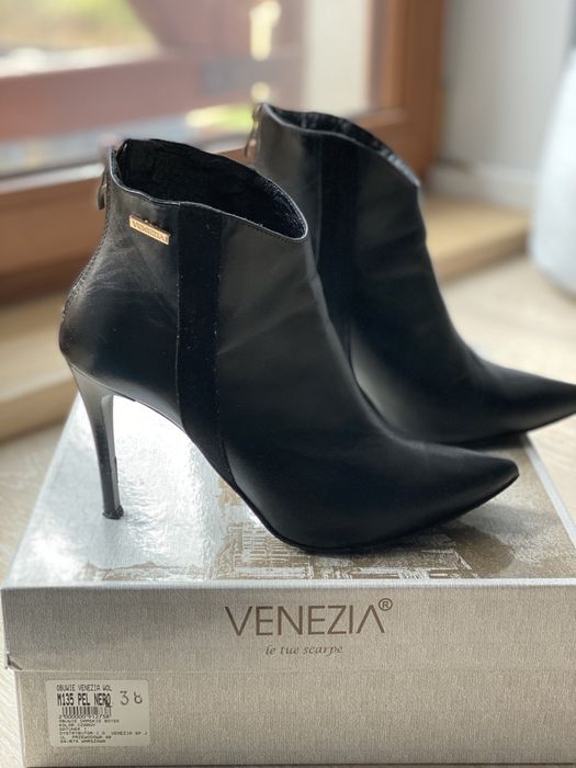 Buty botki damskie VENEZIA rozm. 38