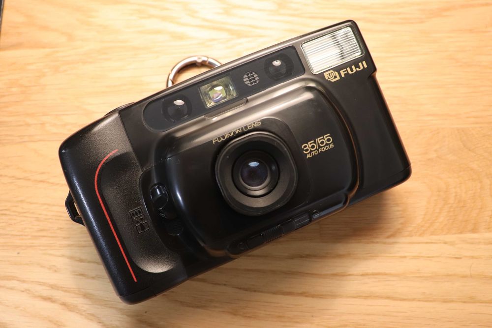 Point and Shoot Fuji DL-160 Tele