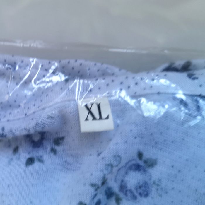Nowa jasnoniebieska koszula nocna w kwiatki, piżama, rozmiar XL