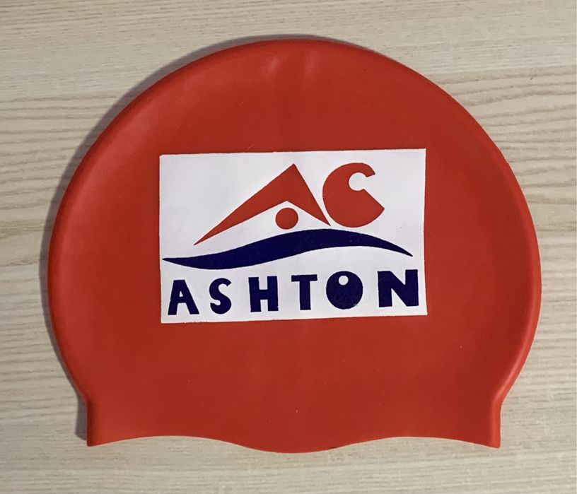 Czepek pływacki Ashton na obwód głowy  około 40 - 50 cm