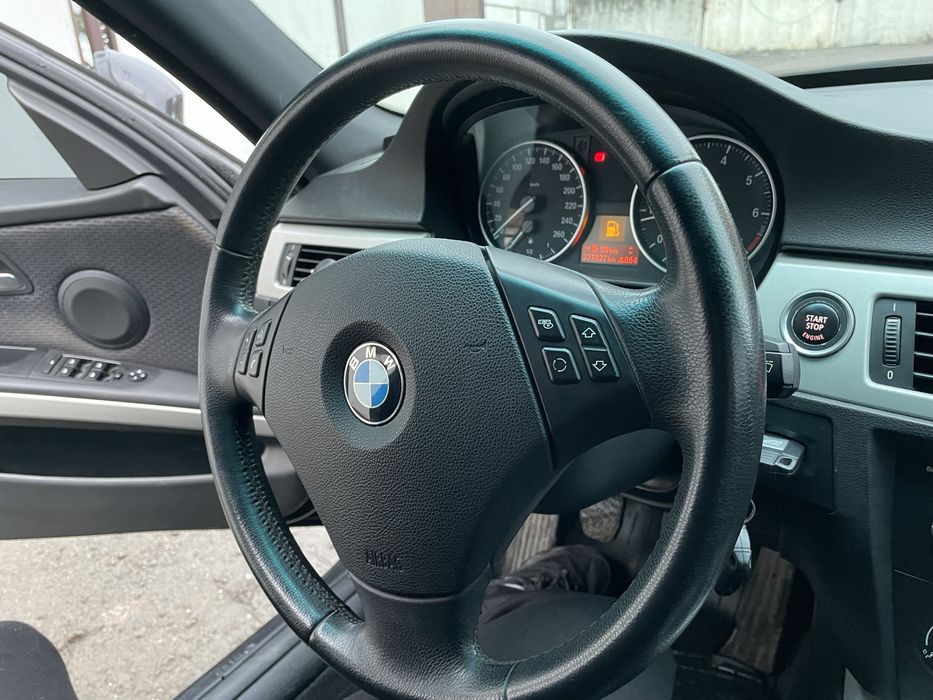 Продам BMW e90 рестайлінг