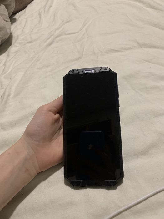 Хер знает что за телефон