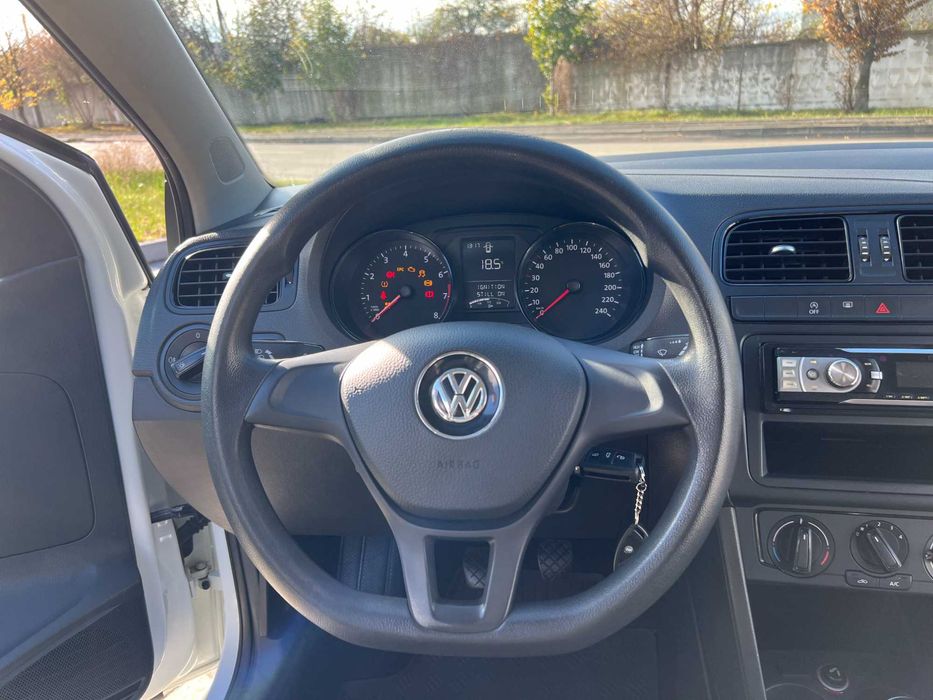 Volkswagen Polo 2016