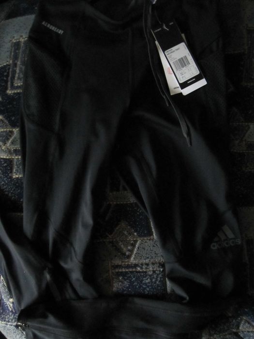 Тайтси/лосіни/легінси adidas для бігу