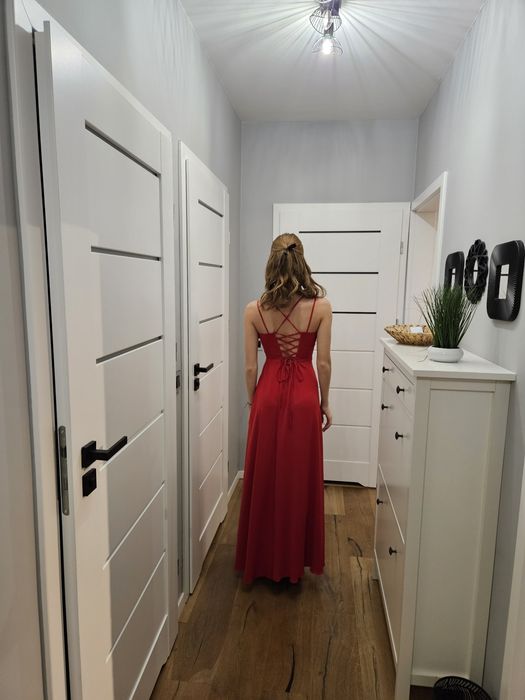 Sukienka na studniówkę