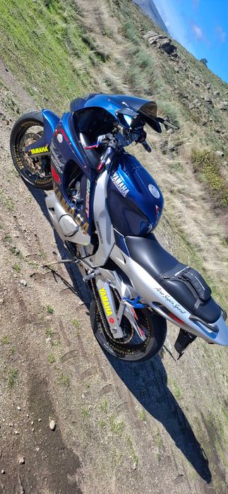 Yamaha yzf600r thundercat
