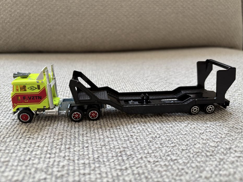 Majorette Ford CLT 9000 / transporter / made in France