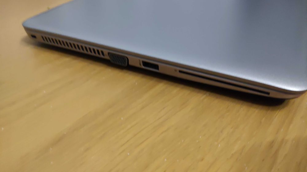 HP EliteBook 745