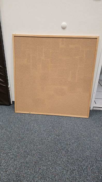 Tablica korkowa 60×60