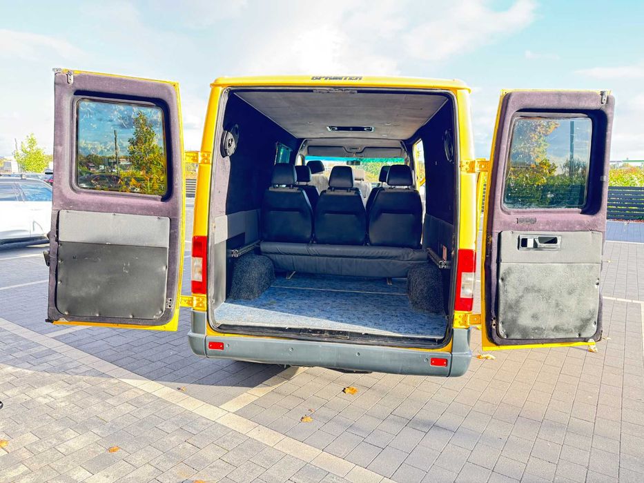 Mercedes-Benz Sprinter 2005