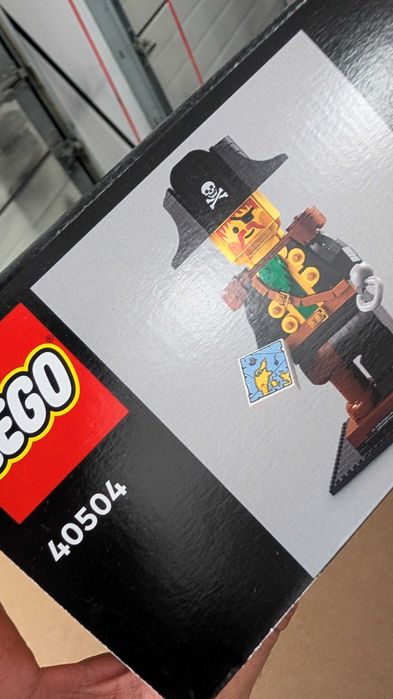 Zestaw kolekcjonerski Lego 40504 Kapitan Rudobrody Pirat