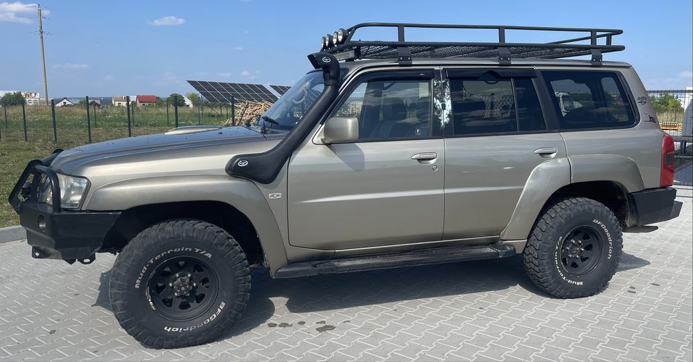 Nissan Patrol Y61