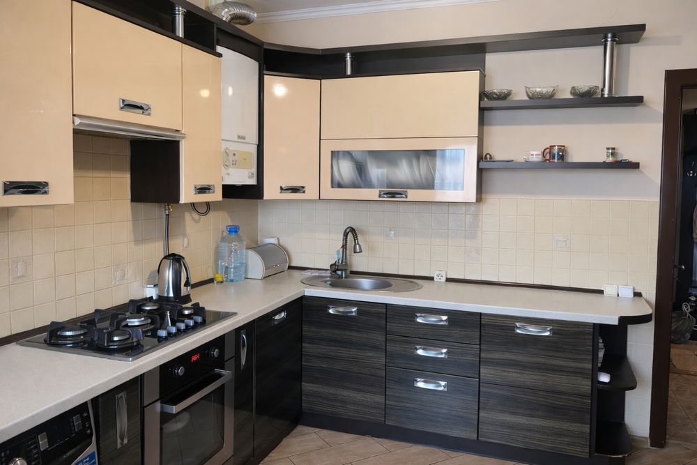 Продається двокімнатна квартира в м.Коломия