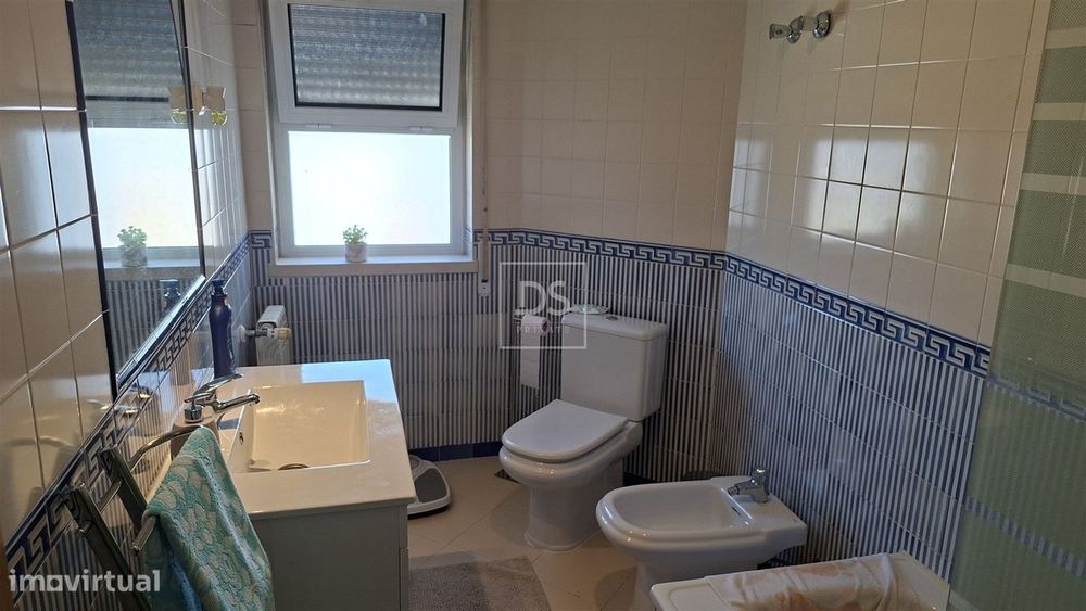 Apartamento T3 Venda em Carregado e Cadafais,Alenquer