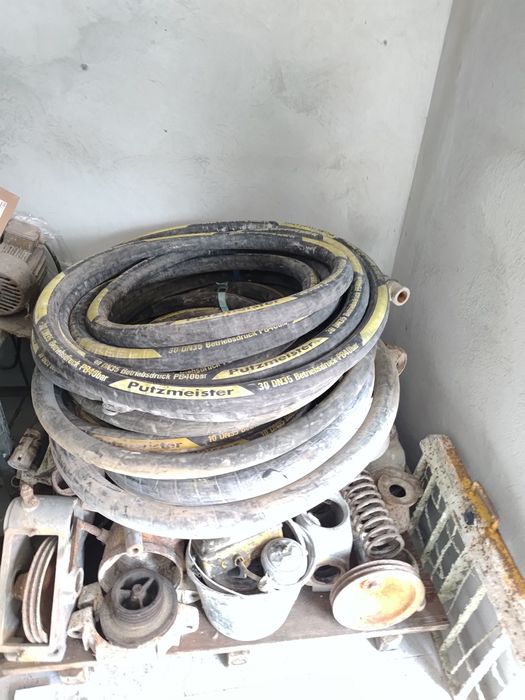 Części,  węże agregat tynkarski,  lance,  dysze,  tłoki p13 putzmeiste