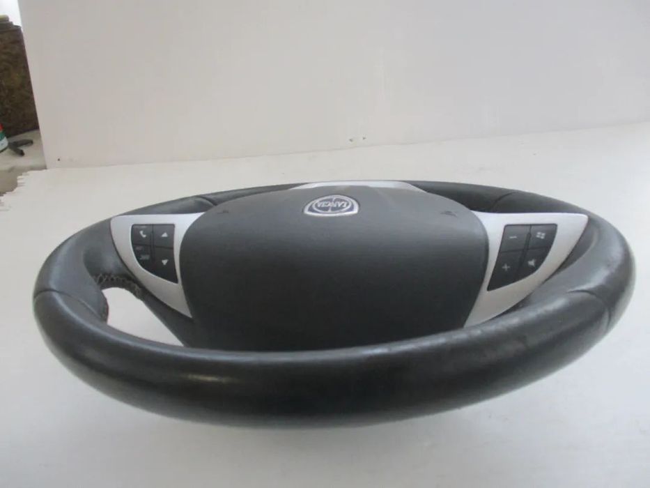 Volante em pele Lancia Delta 3 2010