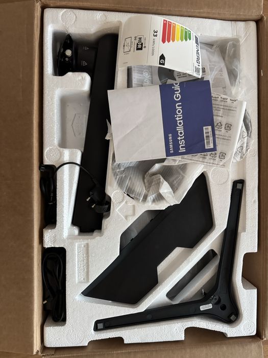 Monitor Samsung Odyssey G7 28" 4K 144Hz (com HDMI 2.1)