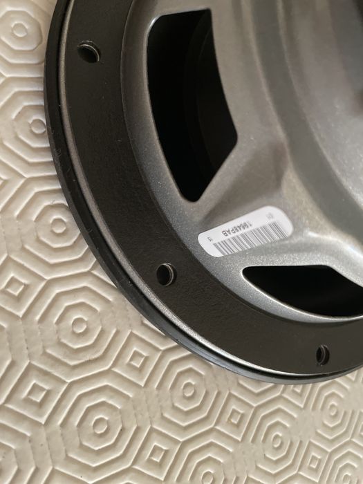 Subwoofer JL Audio 6W3 v3 NOVO