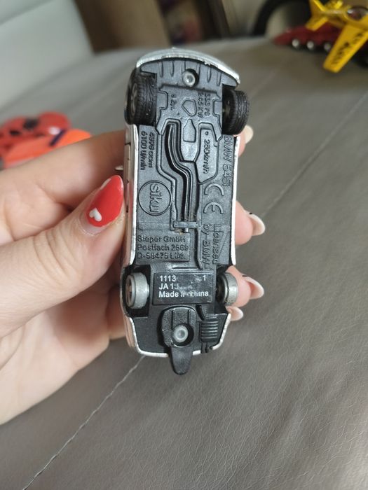 Samochody osobowe firmy siku