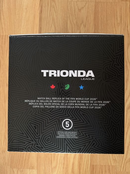 Trionda Adidas piłka