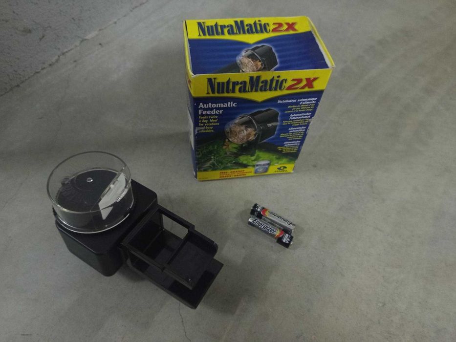 Nutrafin Alimentador Automático de Peixes