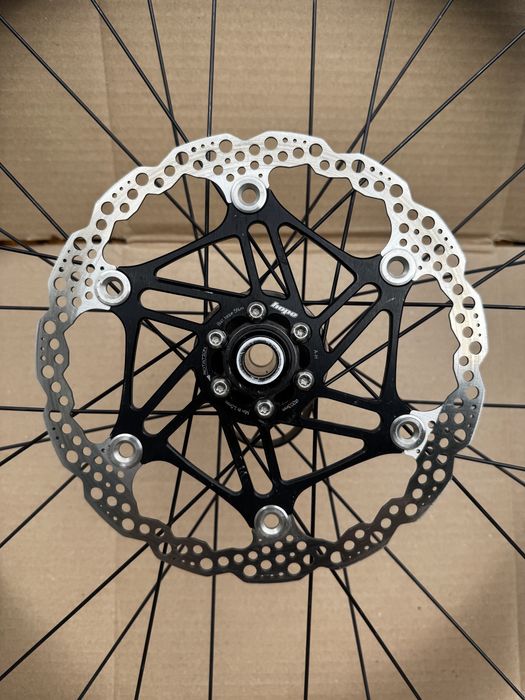 Koło przód 27,5 obręcz enigma + piasta Ns bikes rotatory 15x110 boost