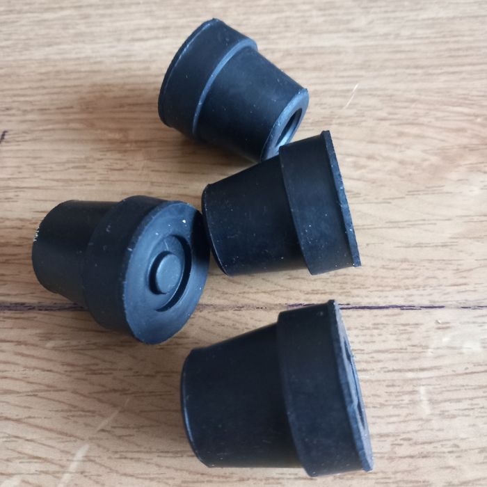 Резиновые наконечники  на палочку - трость.