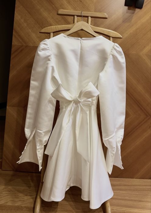 сукня/платье El.Milas белое сатиновое Sandra