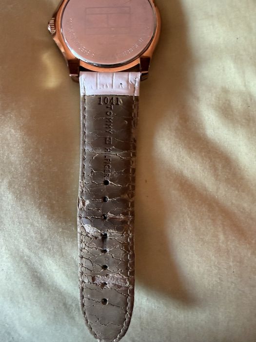 Relógio Tommy Hilfiger Feminino (Original - Para Peças/Reparação)