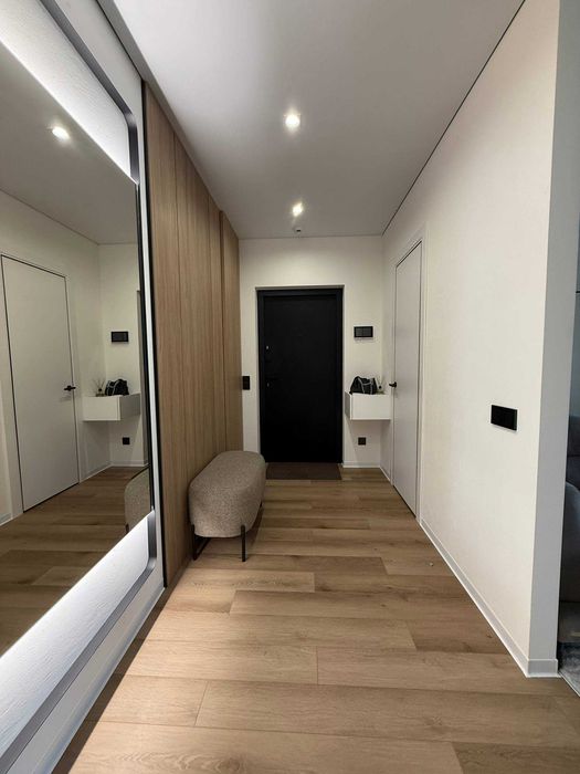 Добротна 2 кімнатна в центрі ЖК А5