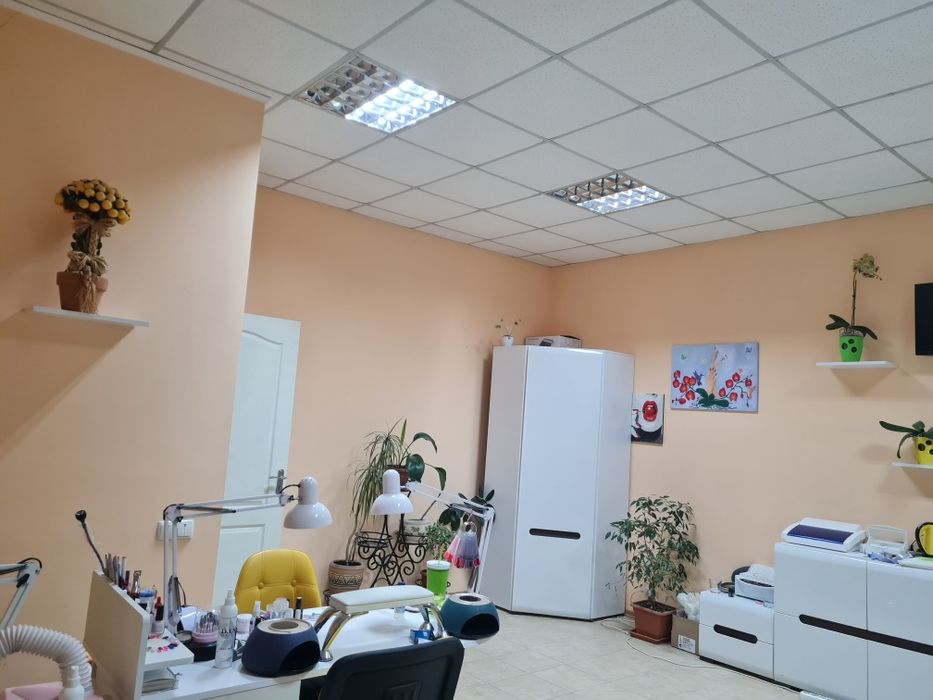 Приглашаю на аренду мастера маникюра