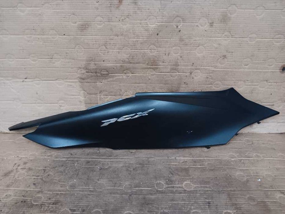 Carenagem traseira direita Honda PCX125 versão 2021 a 2024