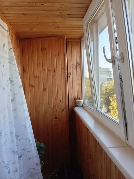 Продам 2-кімнатну квартиру в м. Сміла