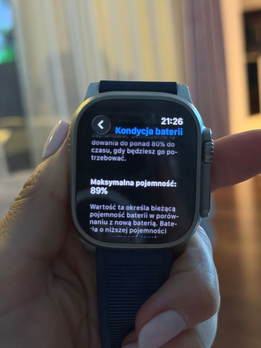 Apple Watch Ultra 2 z dodatkowym paskiem