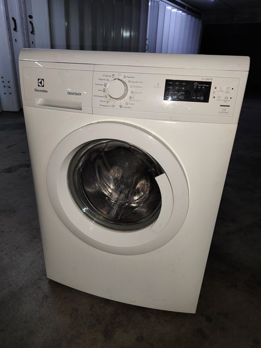 Máquina Lavar Roupa Electrolux 7KG