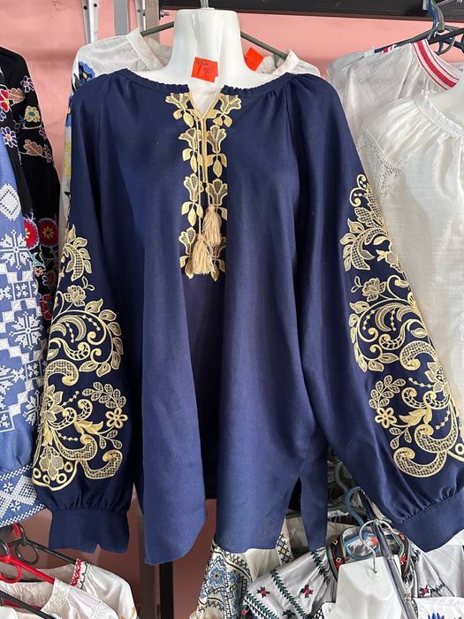 Жіночі вишиванки