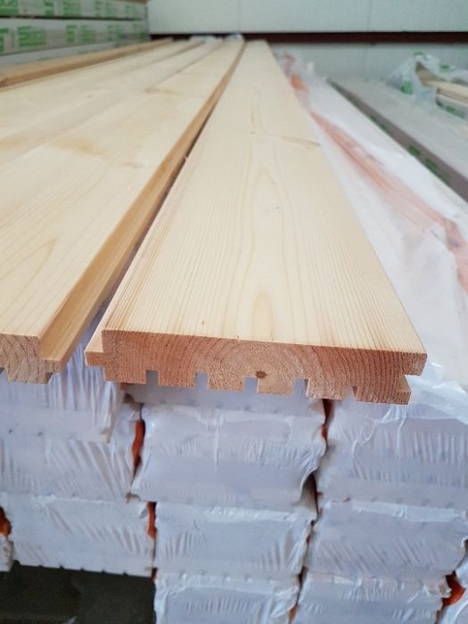 Deska podłogowa sosna 28x145mm   A/B