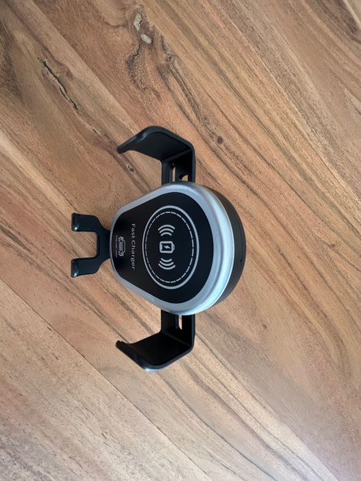 Suporte telemóvel para auto com carregamento wireless (NOVO)