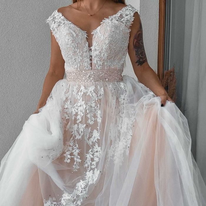 Nowa suknia ślubna rozmiar 38 M nie noszona biało pudrowa