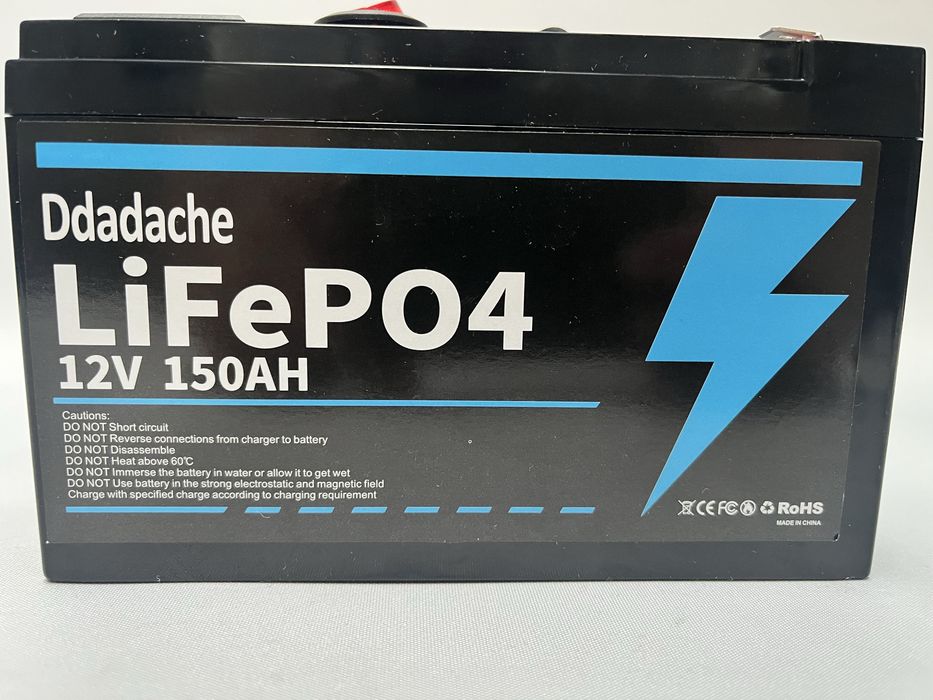 Akumulator LiFePO4 12V 150Ah USB + gniazdo 12V z ładowarką