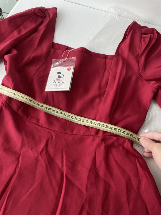 Нова сукня розміру L