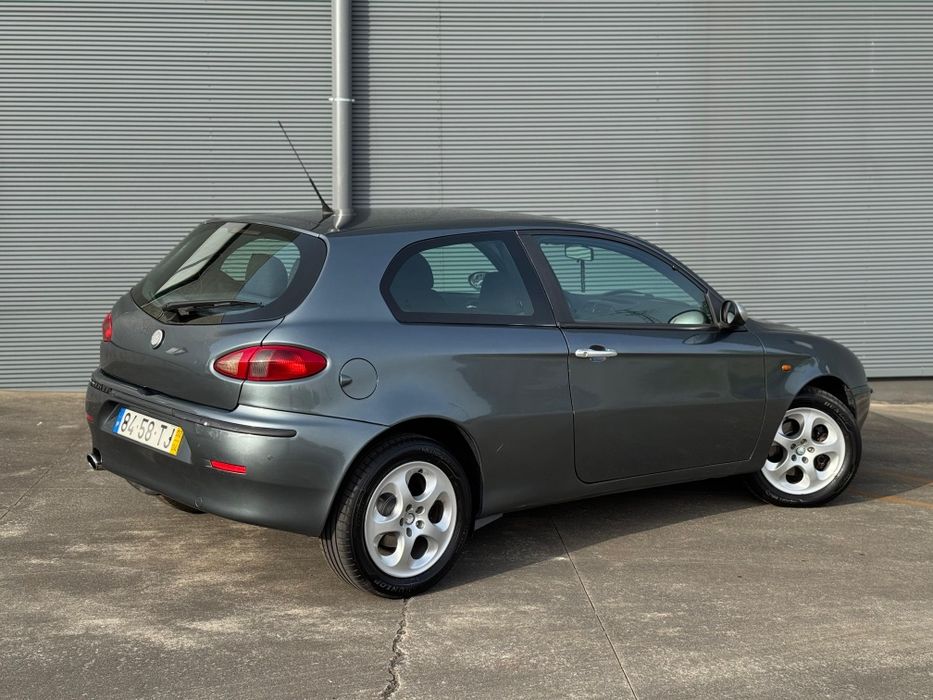Alfa Romeo 147 — fotografia 4